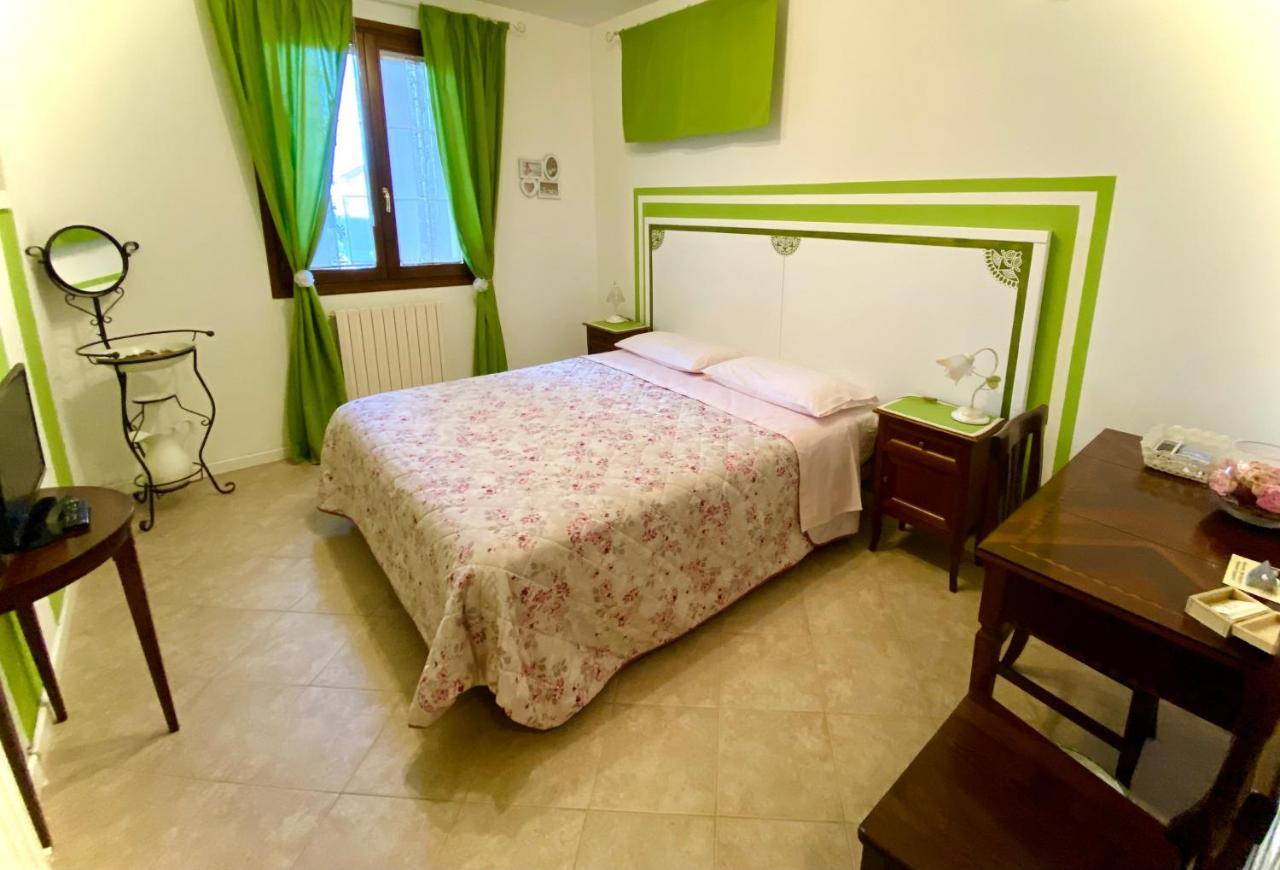 A Casa Di Laura Bed & Breakfast Occhiobello Luaran gambar